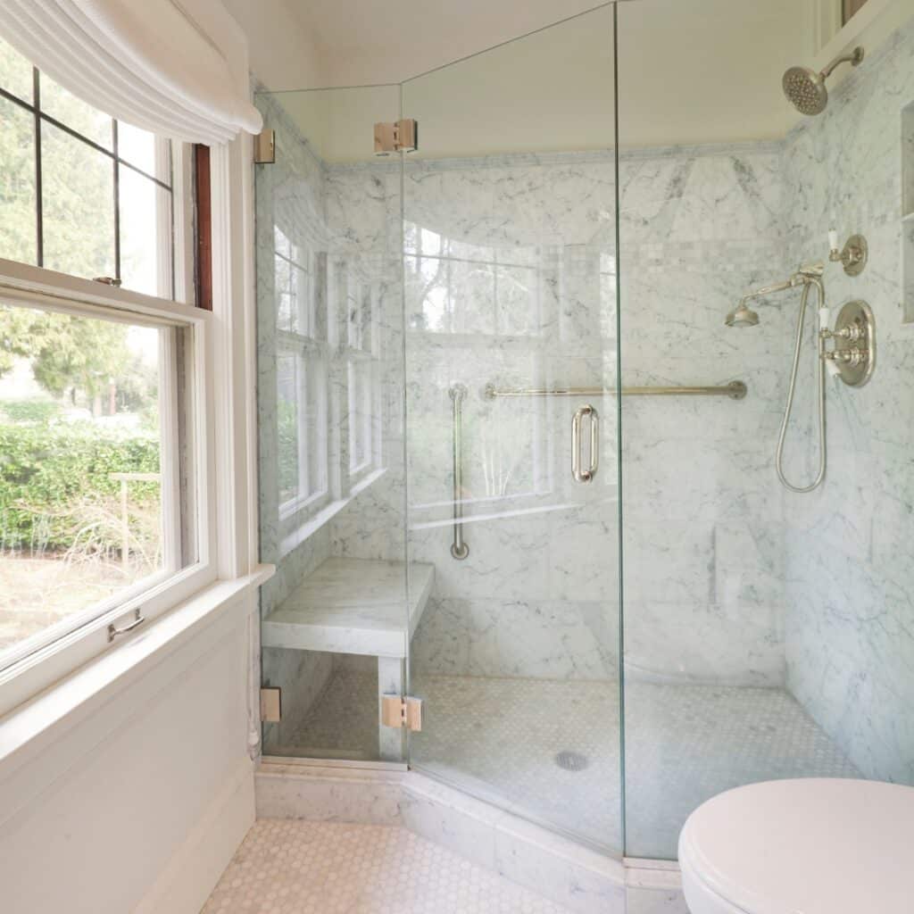 Glass Bathroom Shower DM Interior Remodeling