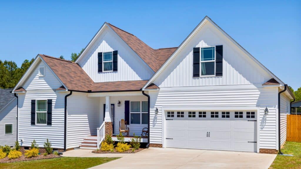 Vinyl vs. Fiber Cement vs. Board and Batten Choosing a Siding for Your Ohio Home Residential Home siding Installation Experts DM Ohio